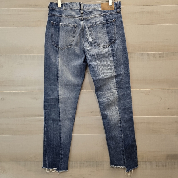 {4R} EXPRESS Original Girlfriend Two Toned Blue Denim Jeans Raw Hem - Picture 8 of 13